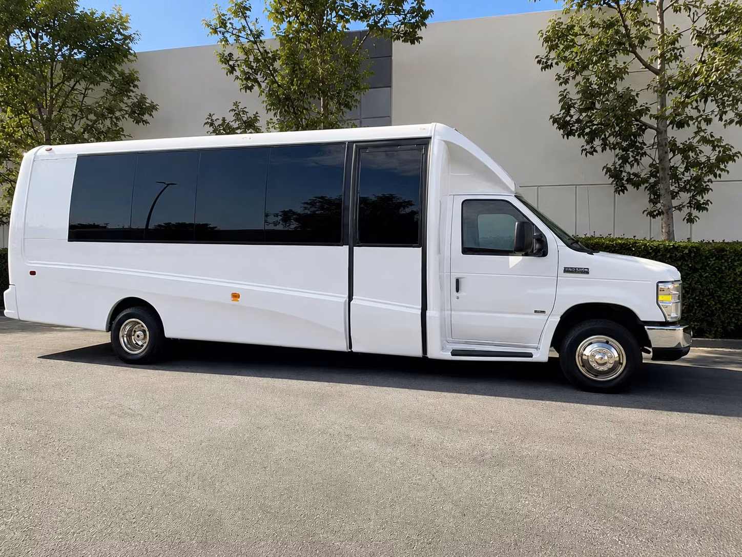 20 passenger minibus