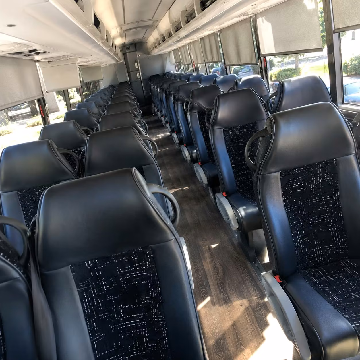 charter bus rentals in beaumont for large prom groups and class wide send offs