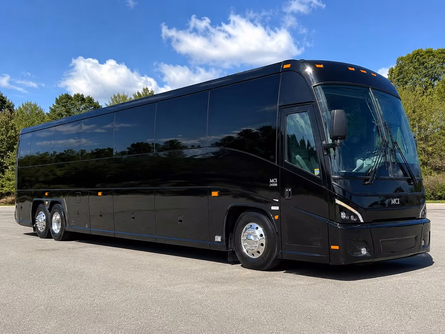 long distance field trip bus rentals from beaumont to houston and beyond