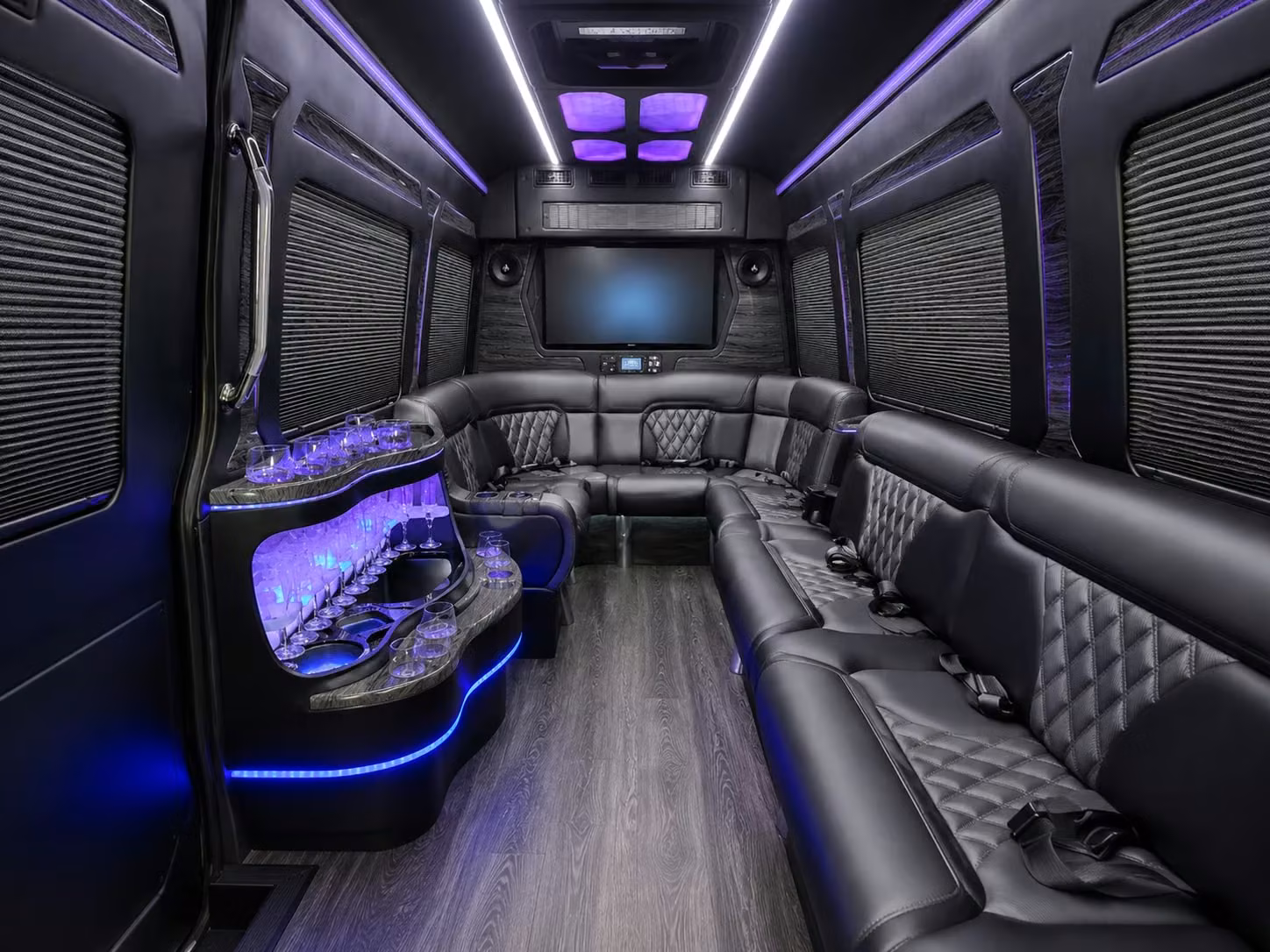 on demand airport shuttle service for beaumont business travelers